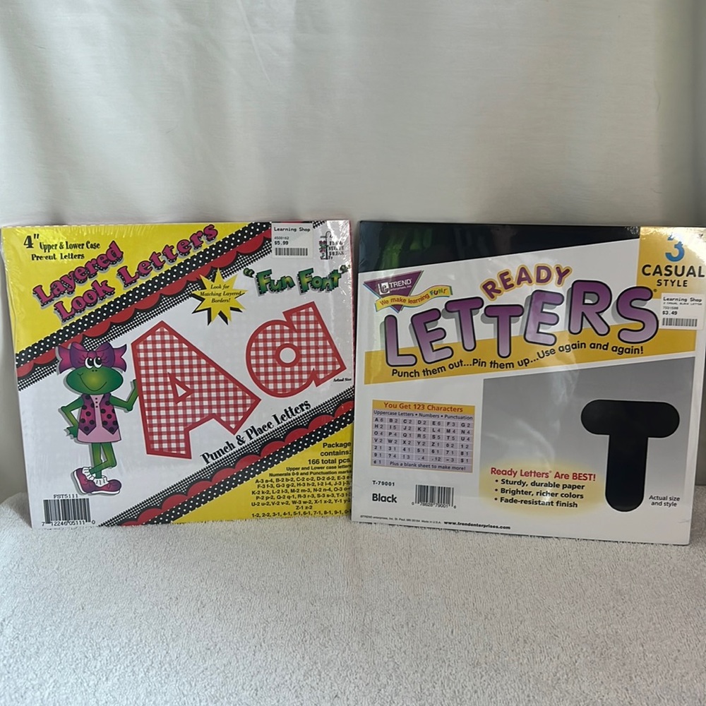 NWT 2 sets of ready to use letters for any display 1 black/1 gingham red & white